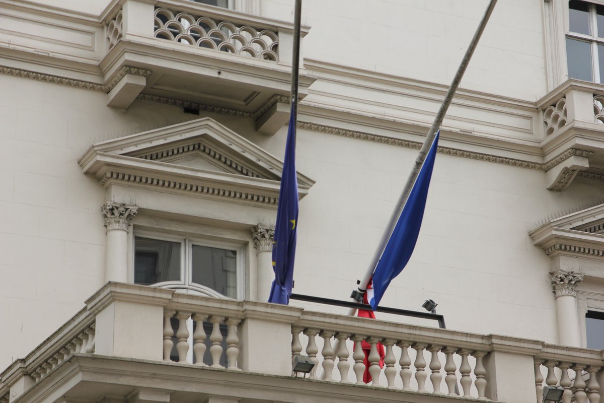 FranceintheUK's tweet photo. Today the French Embassy staff observed a minute's silence for #ArnaudBeltrame and the other victims of the terrorist attack in Carcassonne and #Trebes. They joined in the official national tribute taking place today in France. #HommageNational https://t.co/4WaDgf6tIv