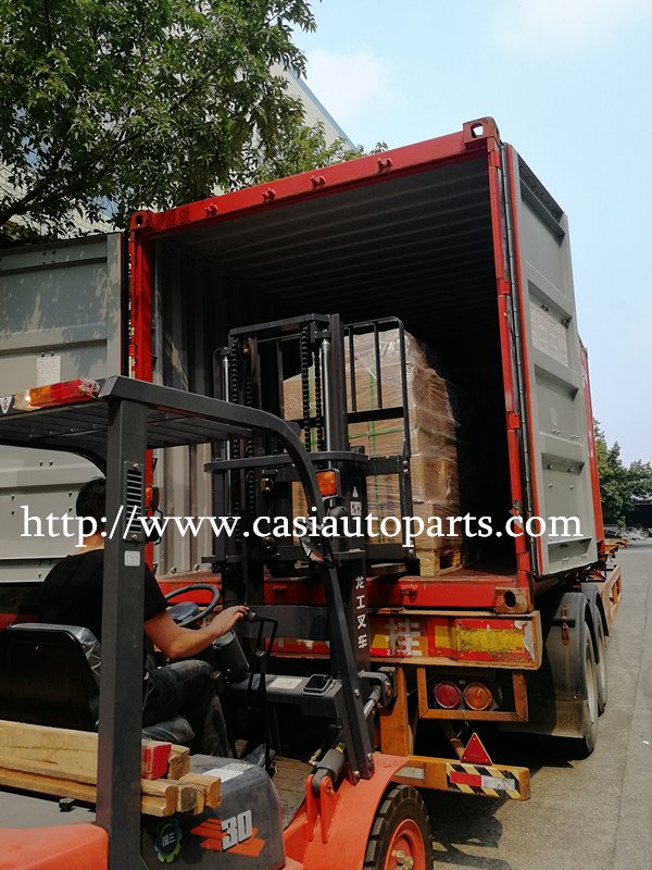 holly_catcat's tweet photo. ⛵️🛶🛶⛴️🛳️We'll ship the container today.🤯☺️☺️
LET'S GO GO GO!

#shipment
#autoparts 
#manufacturers
#China
#Safe https://t.co/aW61U5UJ69
