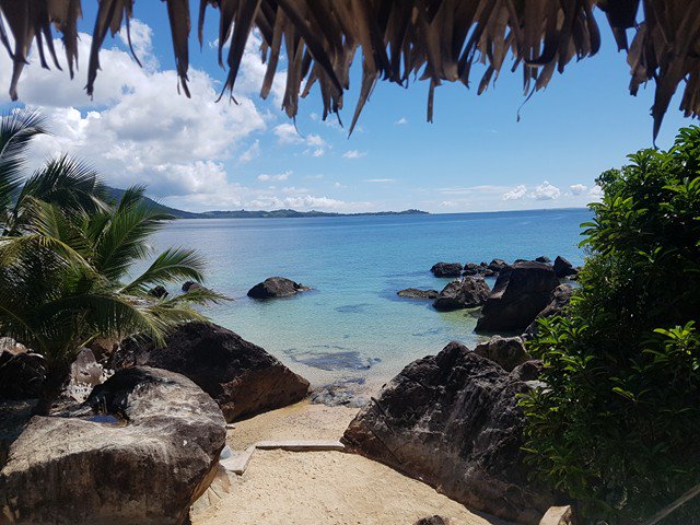 JamesMorr1s's tweet photo. Great first half to our Madagascan holiday! Haven't had chance to tweet yet on the remote Nosy Komba so here are a few of our highlights: https://t.co/FCedMxZnDK