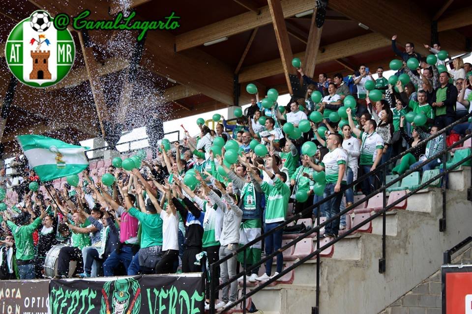 atmanchareal's tweet photo. 📆 HOY JUGAMOS 
⏰19:30 ⚽️#3DivGrIX J.36
🏟️ Estadio #LaJuventud
Atco. #ManchaReal 🆚 @cdelpalo 
💚#YoSoyVerde #ConLaMismaIlusión 

Hoy es el dia. La primera vuelta no fue buena pero nuestros guerreros han luchado mucho para que llegue este momento. Os necesitan verdes !!! 💚 https://t.co/2yUcBLnqgQ
