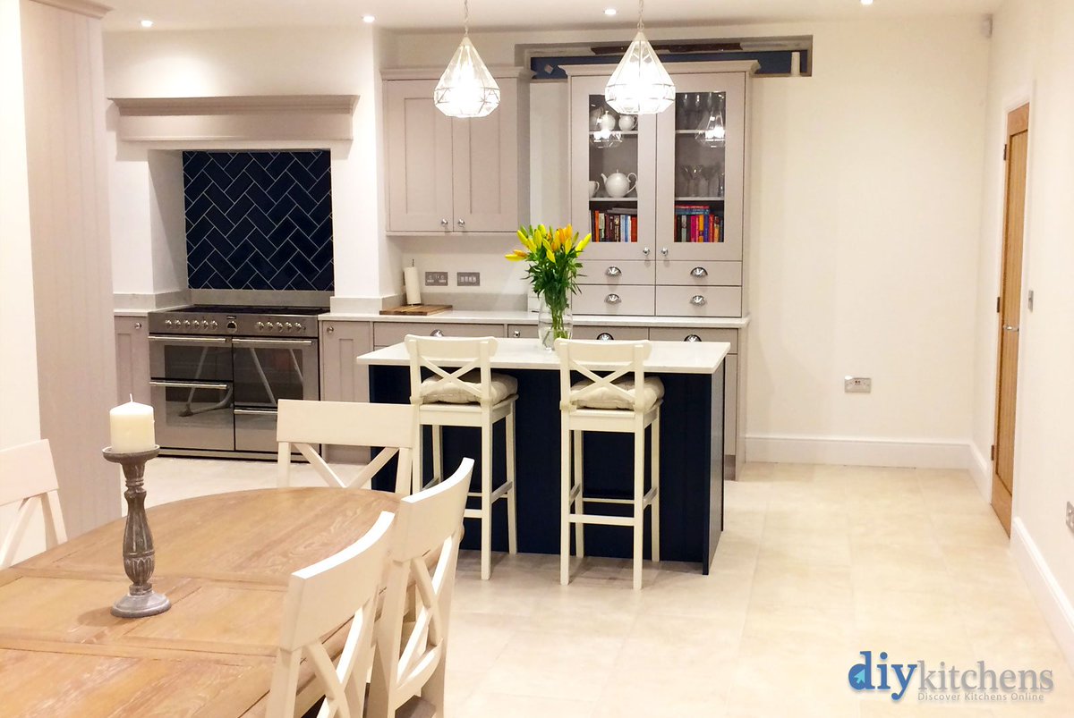 Diy Kitchens On Twitter Clare From Coven Shows Us Her Newly