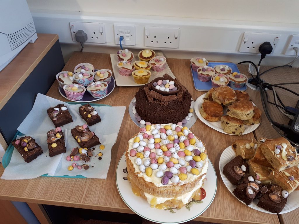 anniestot67's tweet photo. Easter at Bede House in full swing - day 3 of cakes and we've had to restock! All funds going to Cancer Research @SunderlandRoyal - love 'Egg Sheehan' paste egg -  very creative 🐣🐣 https://t.co/MewuF6754m