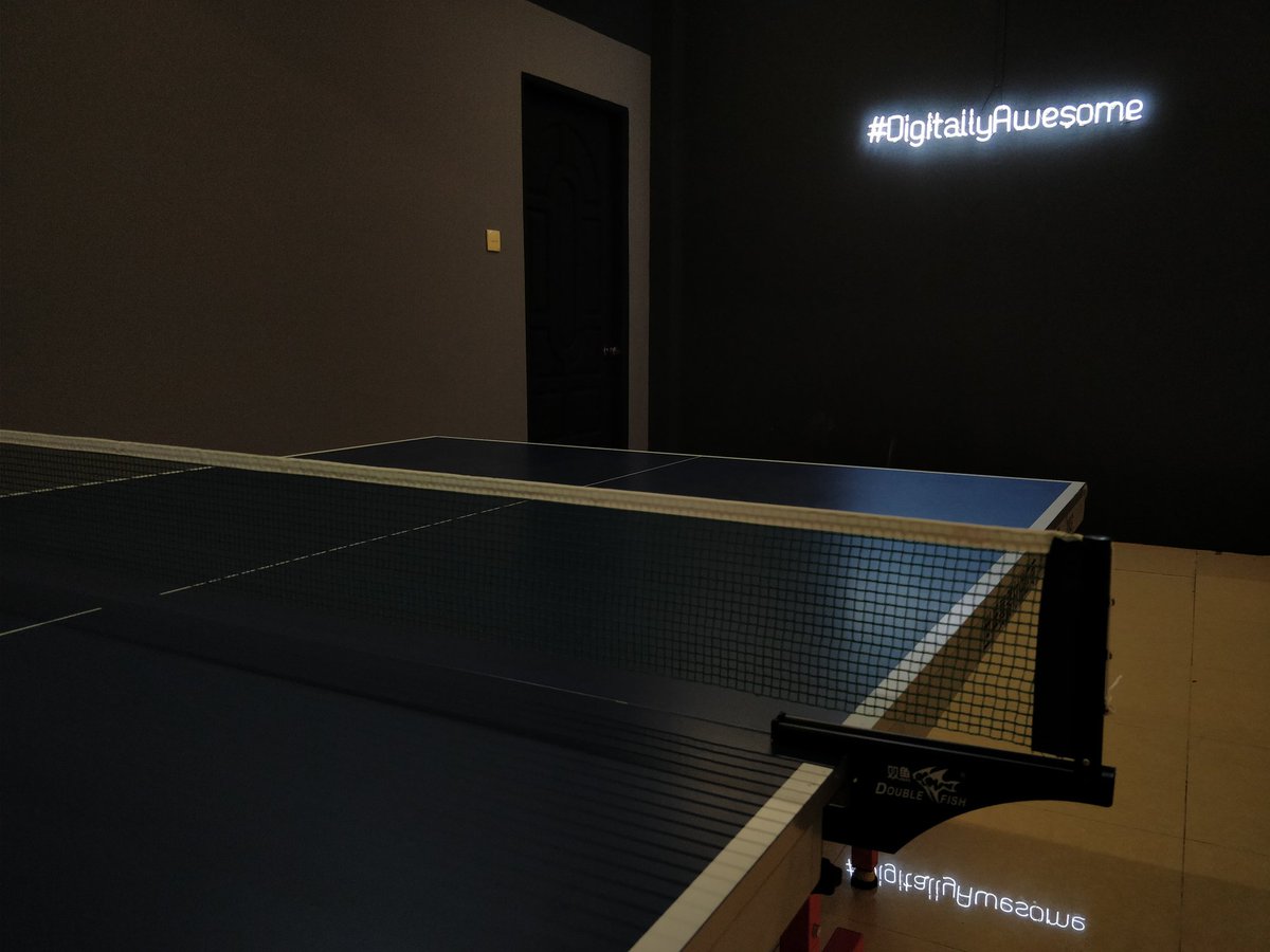 TheBlinkAgency's tweet photo. #neonlight #digitallyawesome https://t.co/nTTxZsVl7J