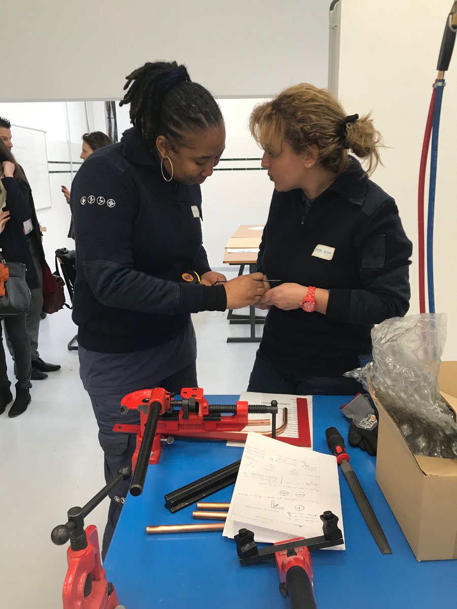 TIGRE18 une promotion 50% féminine <a href="/SauvageEdouard/">Edouard Sauvage</a>