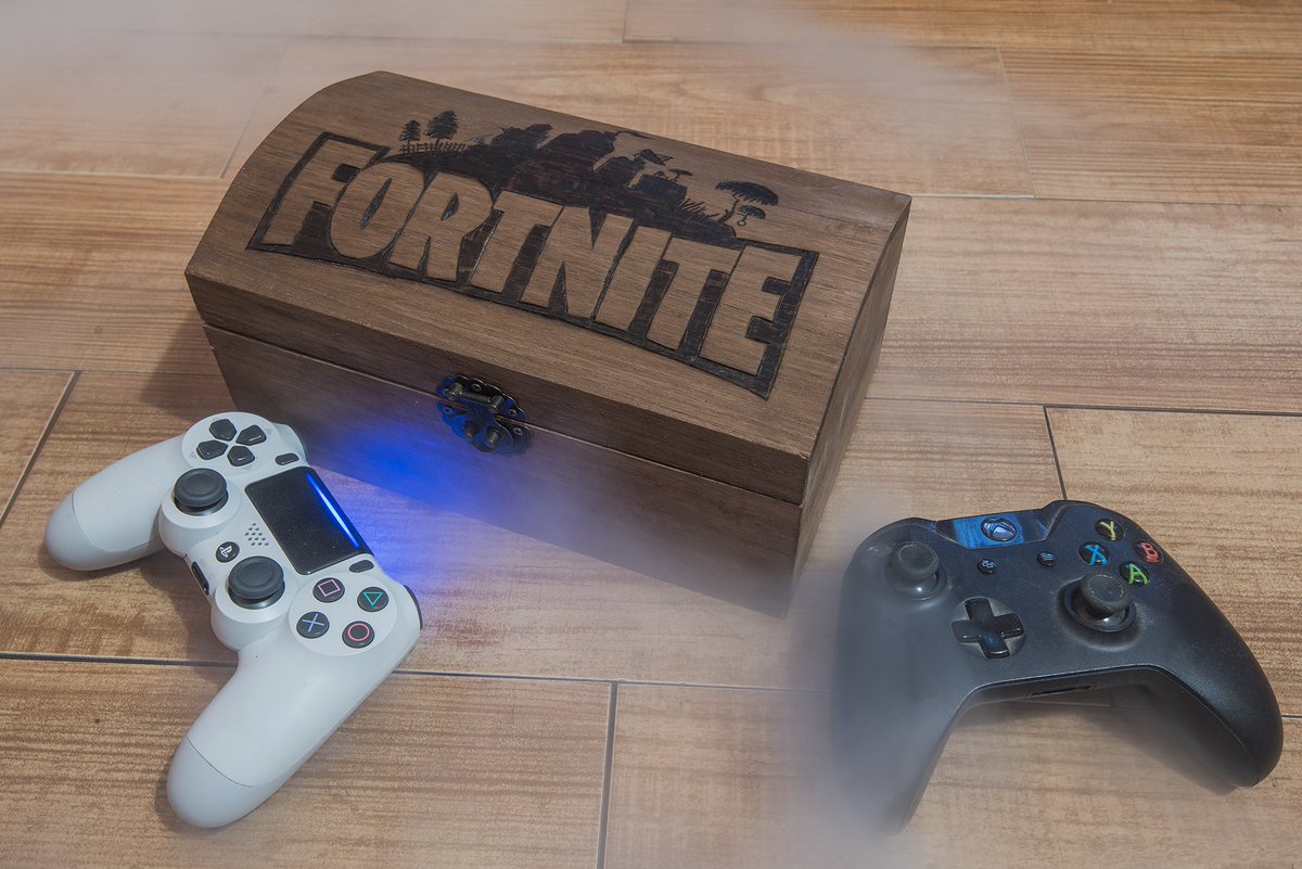 OkamiLabs's tweet photo. Today, only one will remain! Available here: https://t.co/dJBdWIuqUI #fortnite #vbuck #etsy #BattleRoyal https://t.co/7fGzSzRcnO
