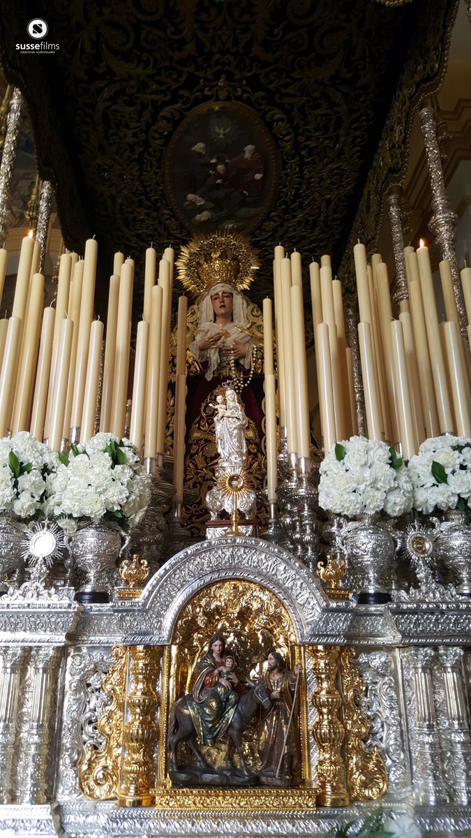 sussefilms's tweet photo. Jesús Sepúlveda capturando #imágenes para @CanalMalagaRTV de la #CofradíadelasPenas el #MartesSanto 🎥 #Malaga #CofradiasMLG #grabaciones #tv https://t.co/KkZkn5P6eE