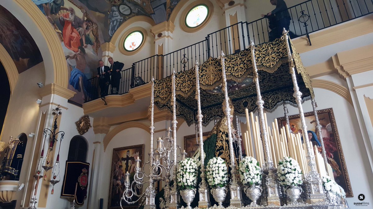 sussefilms's tweet photo. Jesús Sepúlveda capturando #imágenes para @CanalMalagaRTV de la #CofradíadelasPenas el #MartesSanto 🎥 #Malaga #CofradiasMLG #grabaciones #tv https://t.co/KkZkn5P6eE