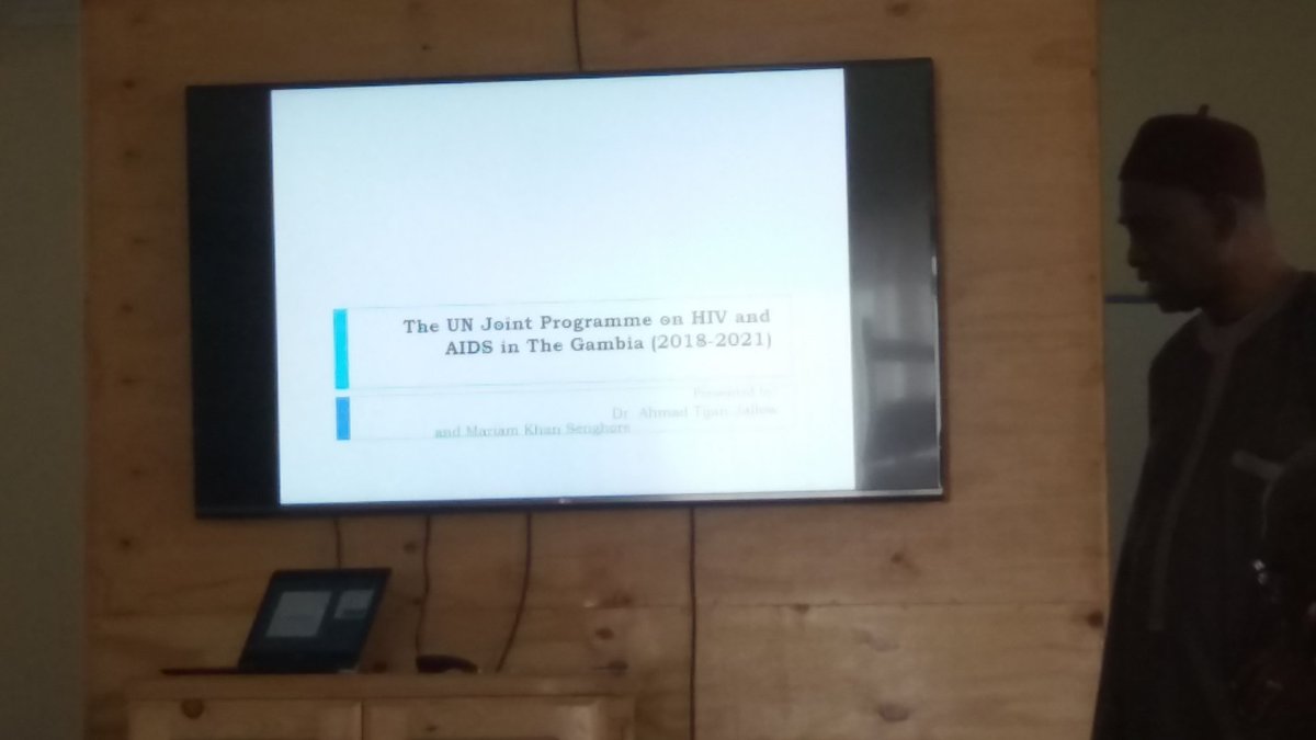 ceesaylamin2001's tweet photo. Happening now @UNAidsGm 

Validation of the UN Joint Programme on HIV &amp; AIDS 2018-2021document
#Getting2Zero

@RojalnuGambia 
@GambiaNYC 
@Sulaymanceesay1 
@DDiallo_UNAIDS 
@MichelSidibe 
@Mokendeh1 
@G_aliou 
@TennengG 
@Obiagelieaku https://t.co/5e74QJ2p5J