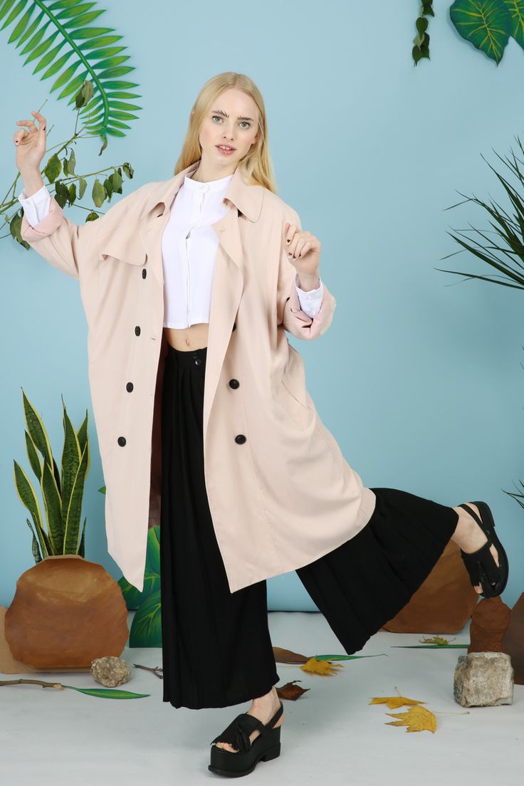 siameseshop's tweet photo. The Whitepepper(ザ・ホワイトペッパー)のルーズなシルエットがかわいいピンクトレンチコートがさらにプライスダウンしました🌸🌸
https://t.co/AKYaNQpd8X https://t.co/8TjeqOvroy
