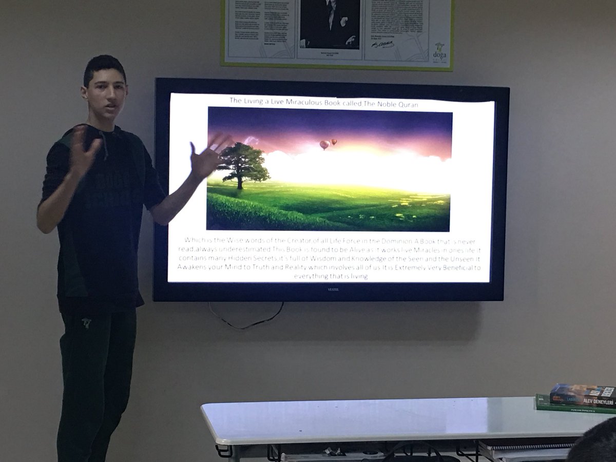 Our students are presenting their favourite topics in the class. #KartalDogaHighSchool #EnglishlearningisfuninKartalDogaHighSchool <a href="/Sevgi_Cakmak85/">Sevgi Çakmak</a> @Didem_Ozgul