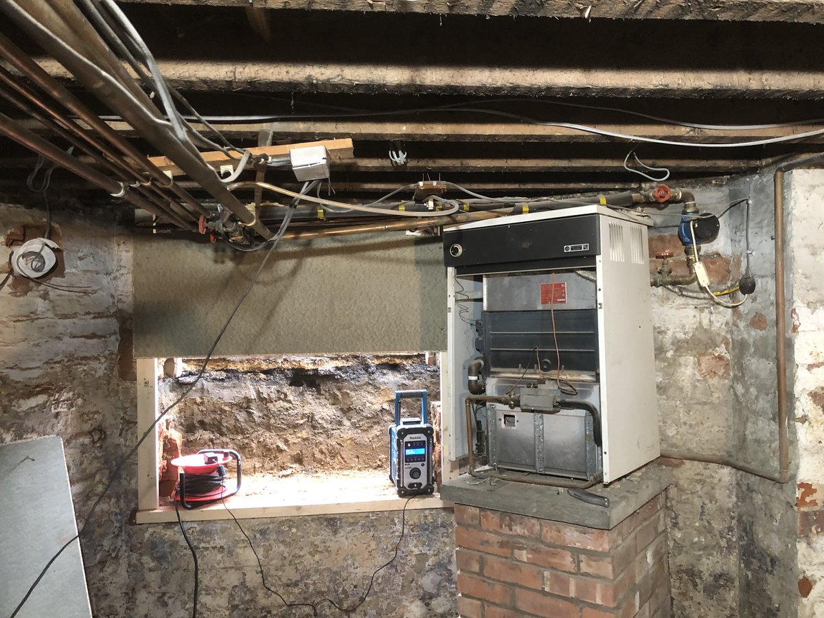 RangeHeating's tweet photo. My work area for the next few days. Had to install the light as the first job. Watch this space. Custom horizontal cylinder, @IMIHydronicUK LLH, 3 Heating zones plus hot water with @vaillantuk VRC700, VR91βs, VR9020, VR70 controls. @pbplumber did you install this? #swaged https://t.co/tCMb84d1Ob