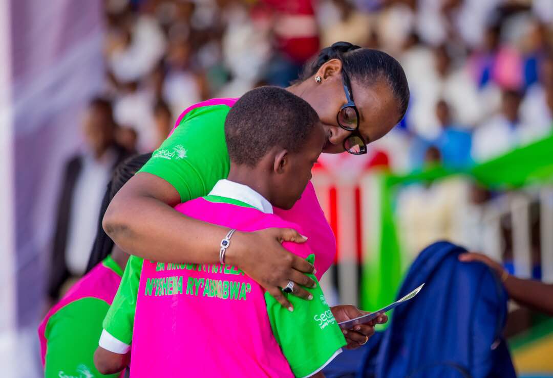 First Lady of Rwanda tweet media