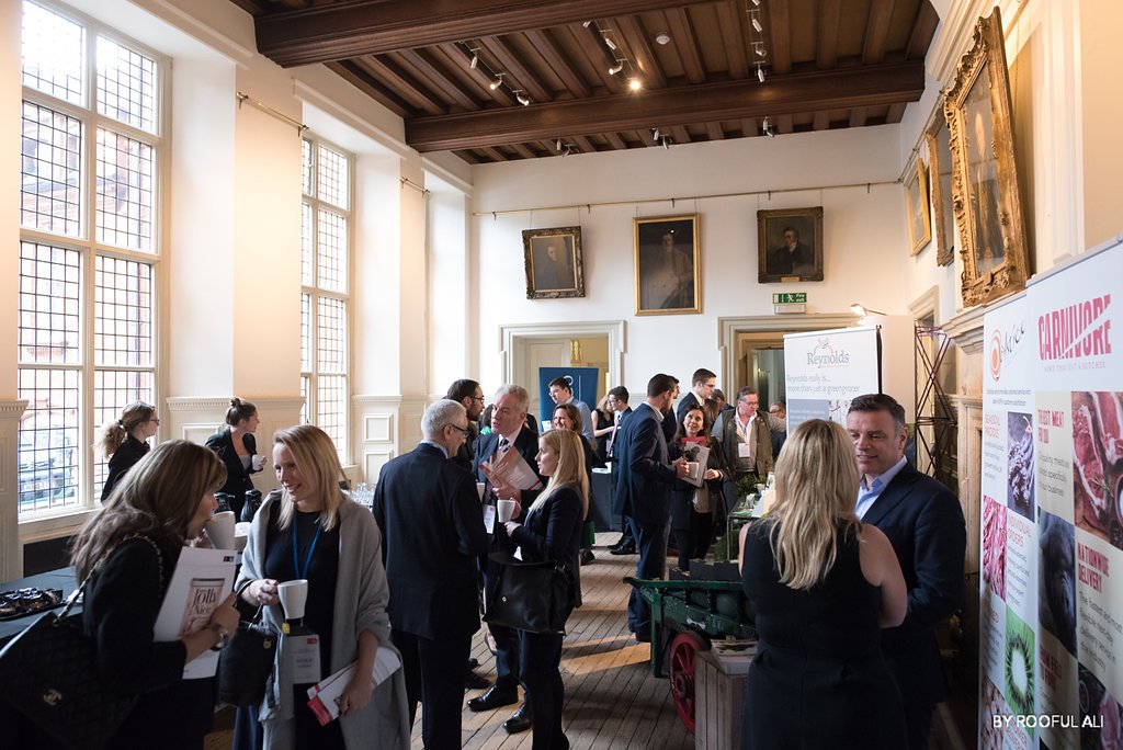 FamilyBizPaul's tweet photo. Great networking pictures from The Great British Family Business Conference 2018 #GBFB2018 which we wanted to share with you! Three rooms and lots of chatter!! https://t.co/CocgDzWLOH