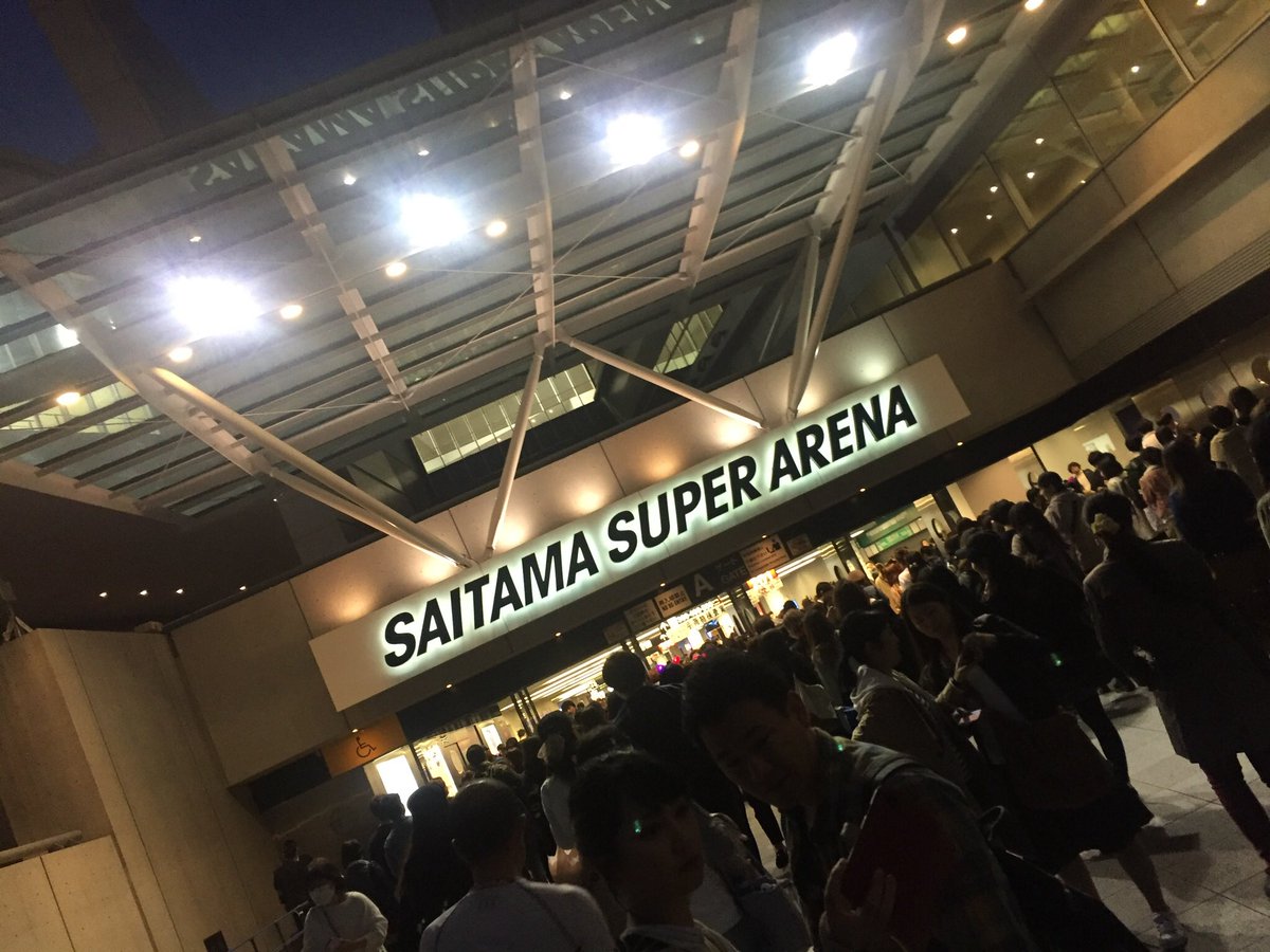 Mari_KPPDisney's tweet photo. 昨日やけど、KatyのWitness the Tourに行きました！！！
本当にかっこよくて可愛くて素晴らしい人で、衣装も演出も生歌も生演奏もめちゃくちゃ凄かった！！
きゃりーちゃんは確認できず😂 https://t.co/xiUYhkVBTq