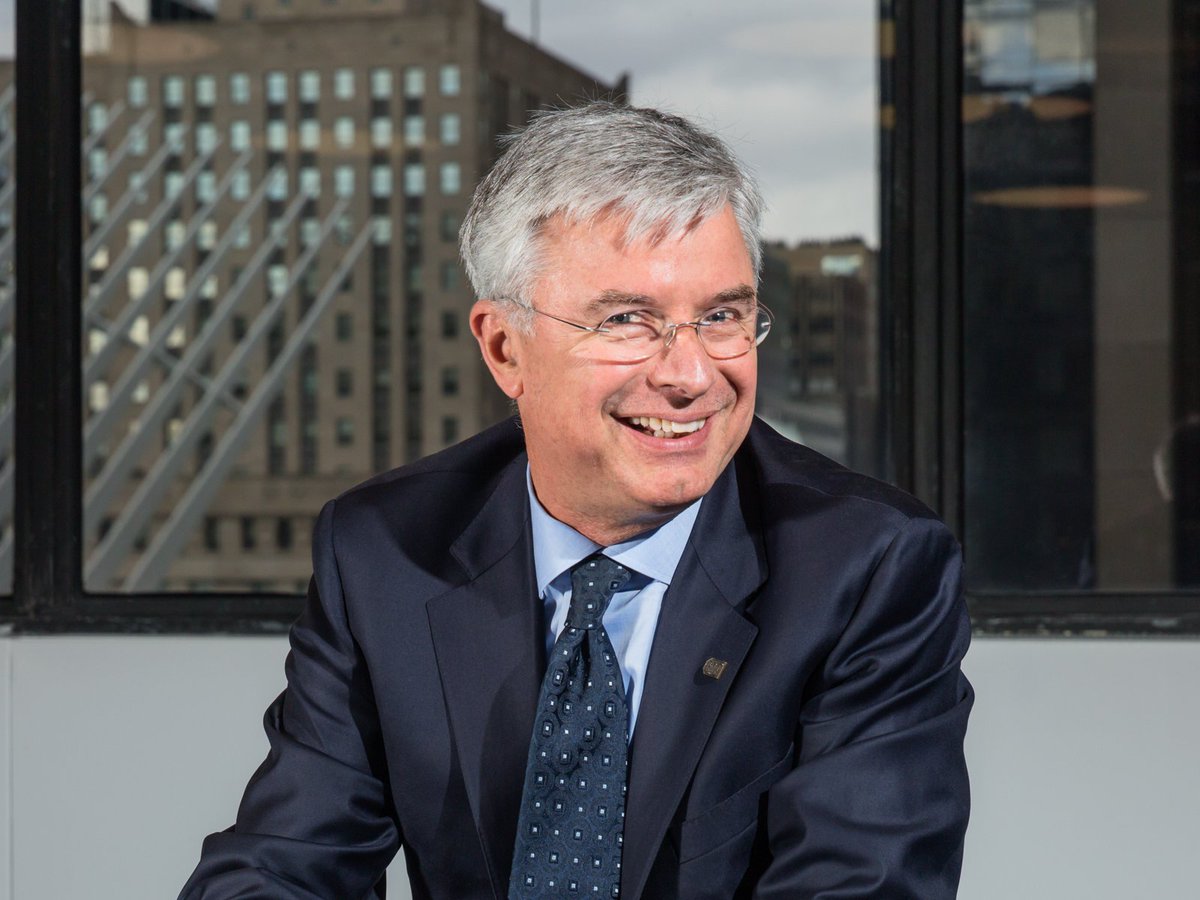 Best Buy's CEO led the retailer in an incredible turnaround — here's how the company is defying the retail apocalypse #BestBuy #Retailapocalypse #Chiefexecutiveofficer goo.gl/3KiFgN