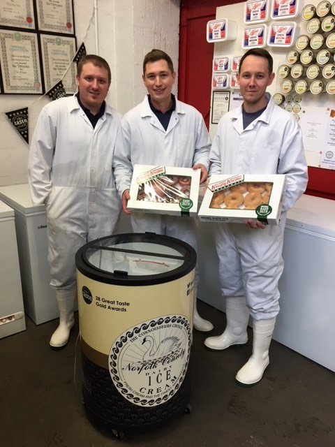 The guys at @Lakenhamcream won our #workbreak @krispykremeUK donuts today. Enjoy @PennyHannant