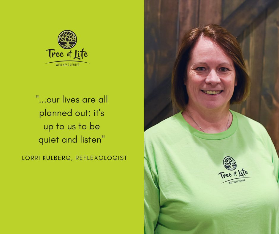 Reflexology is a hidden gem. Often lumped in with massage therapy, reflexology can really have the spotlight all to itself! 

- clear your head
- reduce symptoms of pain or disease 
- reduce anxiety
- improve bloodflow
- fight cancer and other disease
- reduce inflammation