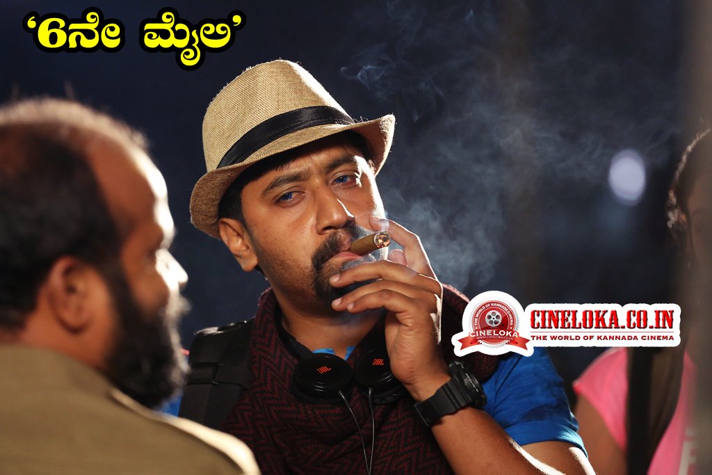 cineloka's tweet photo. ನ್ಯೂರೋ ಸರ್ಜನ್‌ ಸಿನಿಮಾ ಪ್ರೀತಿಗೆ ನಿರ್ಮಾಣವಾದ '6ನೇ ಮೈಲಿ' :
Read more >> https://t.co/ypukEZzVCs

Listen to Title Track in the voice of @vasishtansimha  : https://t.co/AlH9AypX7w

@SanchariVijay @Seeni27249296 @2weetSu @RJNethra @saimusic https://t.co/GeeGTQ8qQB