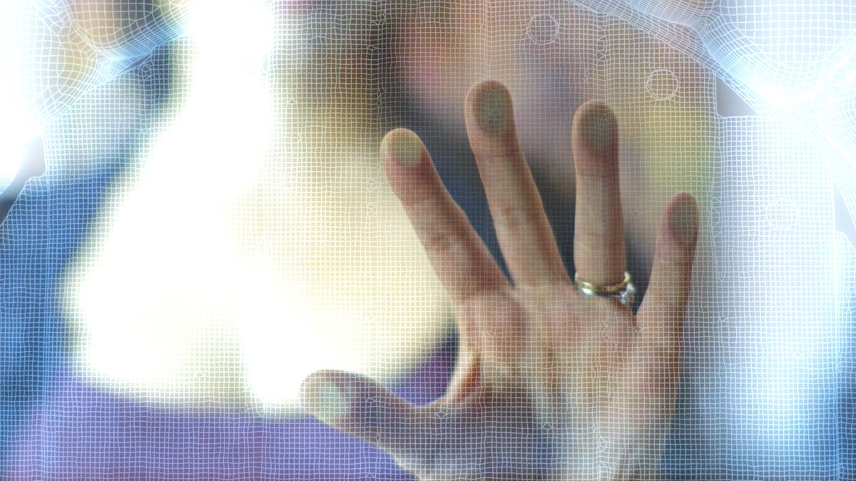 ultrahaptics's tweet photo. Read about our latest collaboration with @VRgineers, as they're putting the “real” into virtual reality with our #haptic technology #VRHero5KPlus #VRHero https://t.co/omwFGU4hoW https://t.co/tmS9EMEpU2