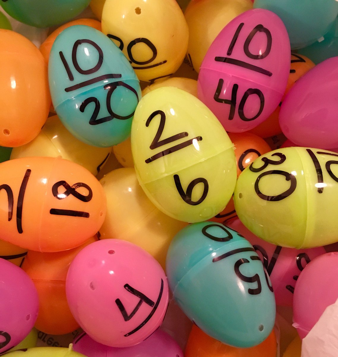 Ms_Croce_'s tweet image. So excited to have some fun with my 3rd graders, today we will be working with Equivalent Fractions! #fractionsarefun