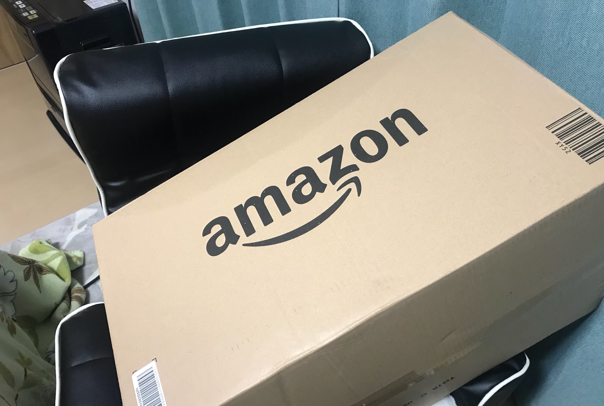 ポーネグリフのarimo こんなどでけェamazonはじめてみた 中身はなんだろな A ナーフ B ワンピグッズ C 育児グッズ D エネルギーステロイド T Co Jaxpegts7u Twitter