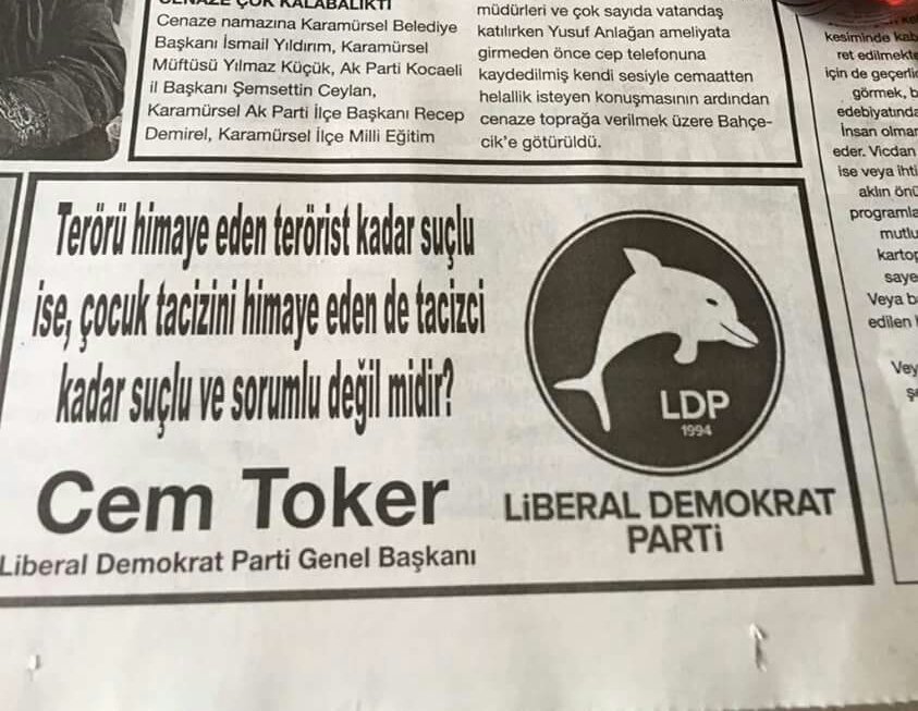 Yerel bir gazeteye ilçe örgütü bu ilanı vermiş...
Ertesi hafta "Kusura bakmayın sizden ilan alamayız" denmiş...
Hangi demokrasi, hangi özgür basın, hangi adil seçimden bahsediyorsunuz?