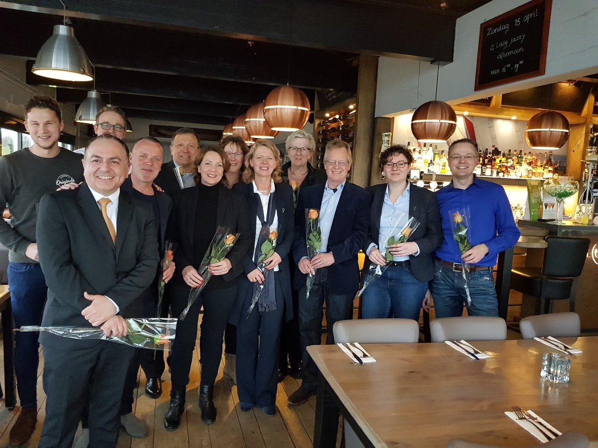 Vandaag zetten wij ons campagneteam voor #GR2018 in het zonnetje als dank voor een geweldige, positieve en succesvolle #campagne voor <a href="/VVDLelystad/">Lelystadse VVD</a>!

Dank jullie wel, het was geweldig!