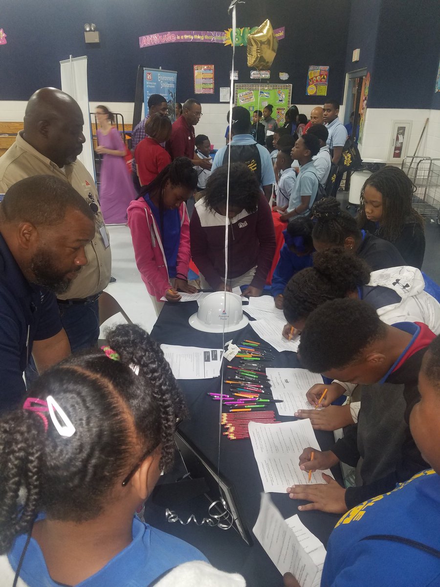 Maryvale Elementary tweet media