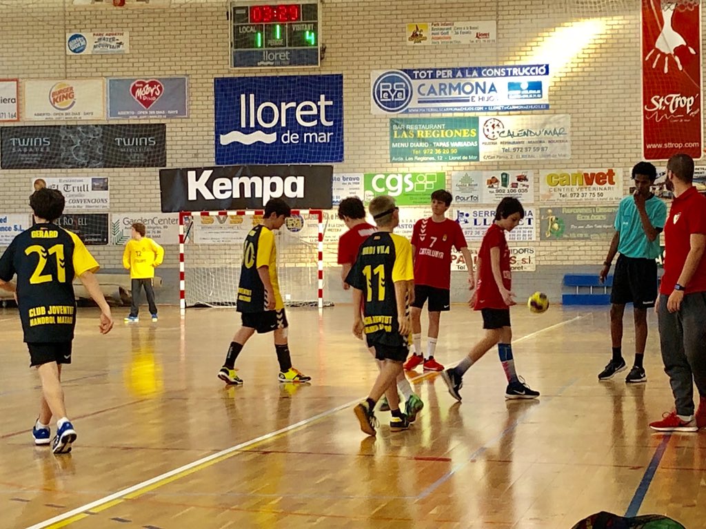 Lloret Cup Torneig d’handbol tweet media