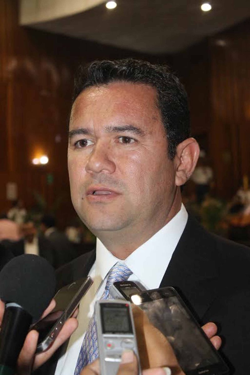 En Sesión de Cabildo Abierto <a href="/ManoloAguero_/">Manolo Agüero Tovar</a> Solicitará Licencia Definitiva al Cargo y Tomará Protesta el Arquitecto José Antonio Albarrán Como Nuevo Alcalde de <a href="/Jiutepec_/">Jiutepec</a>