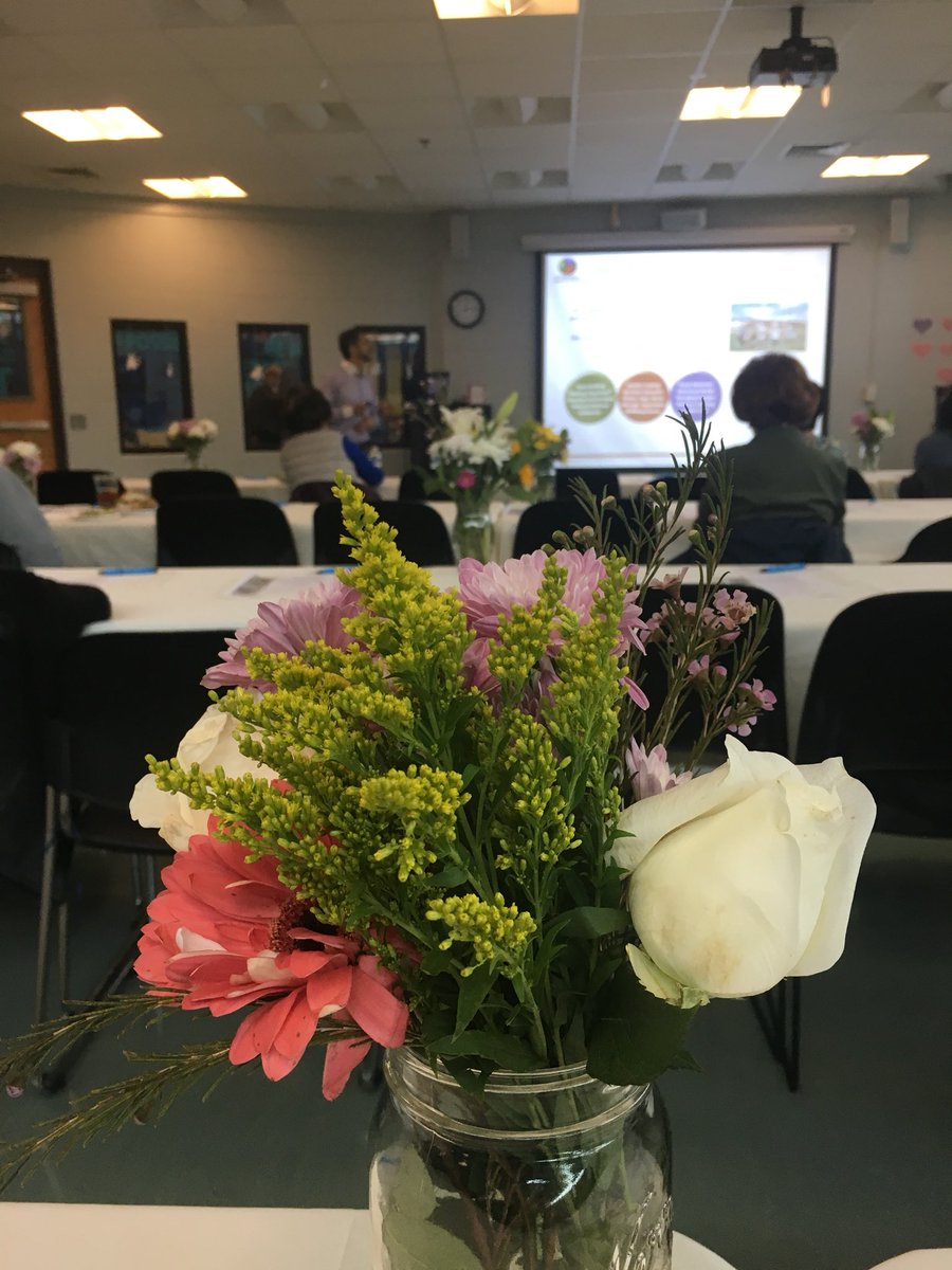 LCBacigalupi's tweet photo. Great seminar @pfvYMCA rocky run Y presented by @IBX —meeting happiness. The pursuit of happiness-What drives us today-wellness or prosperity ? https://t.co/3fku7JV3OF