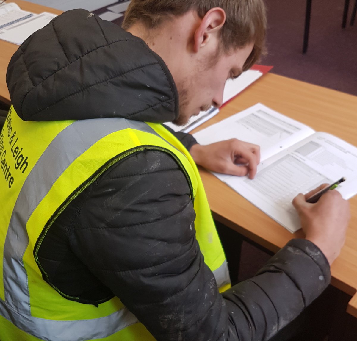 AtoELancs's tweet photo. How #AtoELancs helped Matthews and Leigh boost its workforce: https://t.co/jXwNp1Y4H2 #construction #preemploymenttraining #apprenticeships #Chorley @MattLeighTrng https://t.co/VFD6gtLF9G