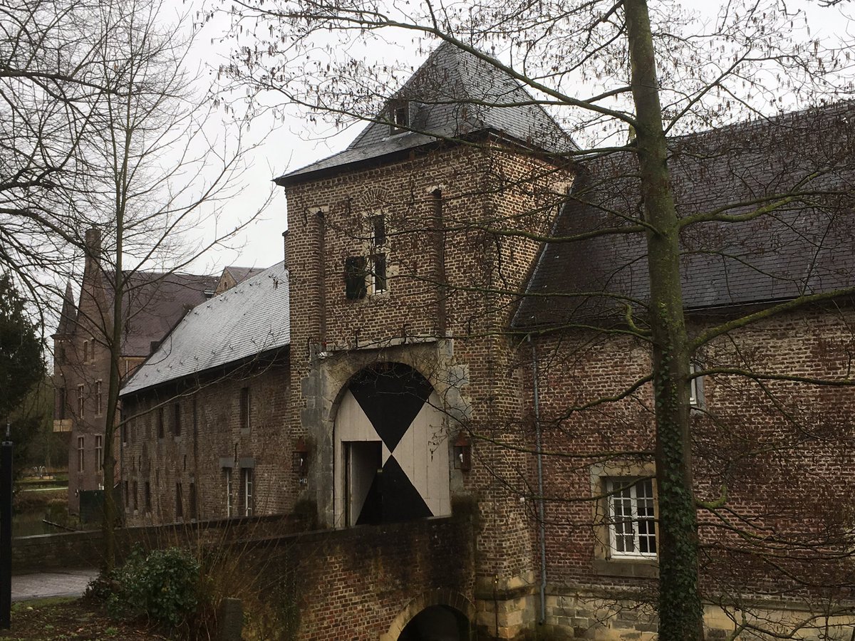 TeoWams's tweet photo. @HotelTerworm en @Natuurmonument ontwikkelen en verzorgen samen levend landgoed Terworm in Heerlen voor natuur, cultuurhistorie, beleving en verblijf. Rijke historie, mooie toekomst. https://t.co/fjxN5Ypkqc