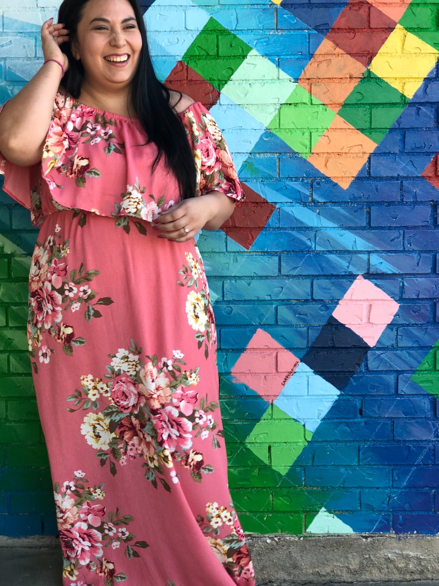 Sugared_Pear's tweet photo. Our #OOTD is our beautiful 🍐Camila Coral Off-Shoulder Floral Maxi Dress (S-3X $43.99) PERFECT for Easter. 🐇💕 https://t.co/elevGnu4BD