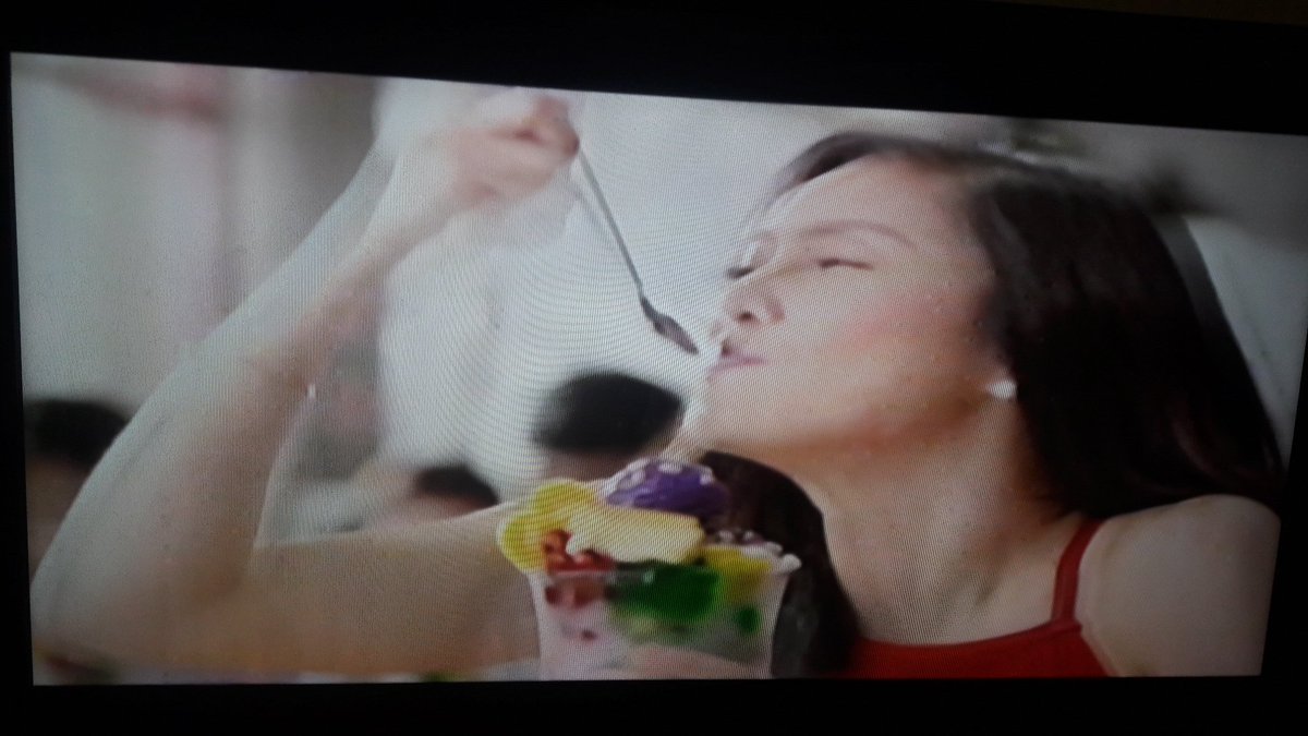 simplymarie_17's tweet photo. San ka'pa? Dito pa rin tayo sa Halo-Halo ng bayan @chowking_ph 👍👏❤😚 @prinsesachinita #LetsCHOW #KimChiu https://t.co/ZViLmXHtJQ