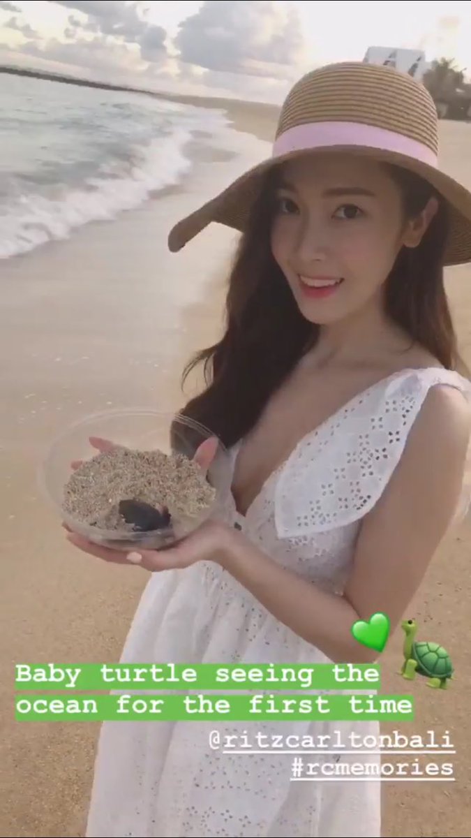 hyori_sunie's tweet photo. Jessica in an interview in Hongkong: Want to go on a vacation first, preferably a place with sunshine and beaches.

The next day: Hello Bali! 😂 https://t.co/7p46LlRSzP