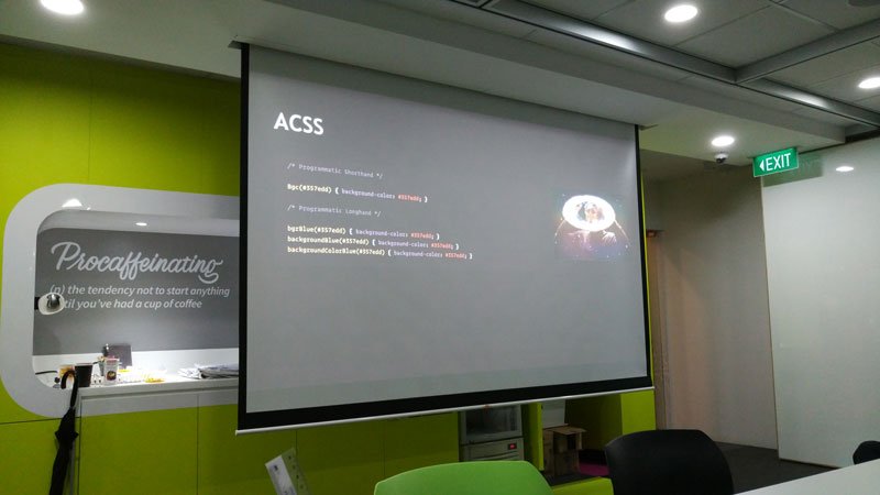 hj_chen's tweet image. lastly, we have @sheldytox, who is tackling the ever controversial topic of atomic css, its pros and cons and use-cases (he's being totally measured and not dogmatic abt it 😍)
#talkcss #atomiccss #webdev