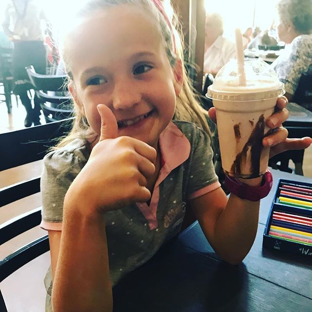 karentoittoit's tweet photo. Cheers to the 1st semester of Grade 4. We made it! Sheโs got a stunning report card
#grade4
#missfine
#thisis9
#milkshakecheers
#momagain40
#shemadeit
#firstsemesterdone
#momagain40
#samomblogger
#samombloggers https://t.co/lLksoc1smu https://t.co/tqFM8xqF6v