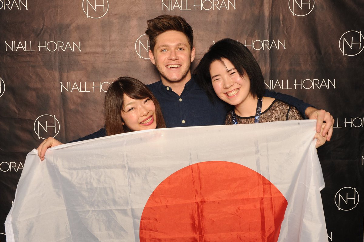 salygoo's tweet photo. I met and talk to Niall in Brighton😭🇬🇧
It was great time😢
My dream just came true
He said "GANBARIMA〜SU" "Is it for me" "Let me do this"
He is my angal😭❤️
#niallhoranflickerworldtour 
@NiallOfficial 
@paris127_mifu https://t.co/PZ0fDVLwU5
