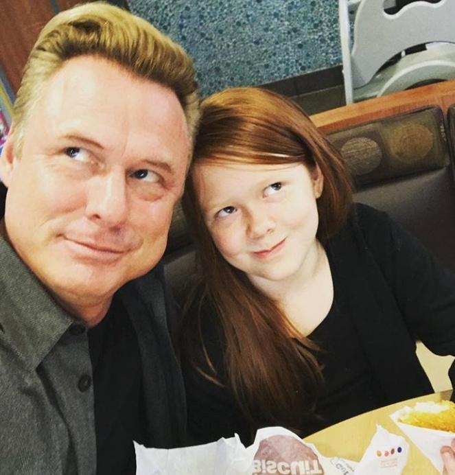 DougMartins4's tweet photo. Breakfast with my baby girl ! https://t.co/jkHDdukHqS