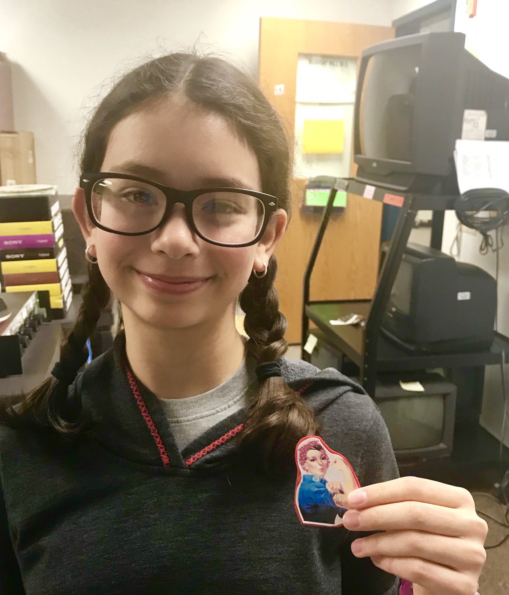 GwynethJones's tweet image. #MHTVNews Producer Sophia closes out #WomensHistoryMonth 💪 Strong, #LikeaGirl with this video for @hcpss_mhms youtu.be/XjJQBjWYDTs Thanks @Always!