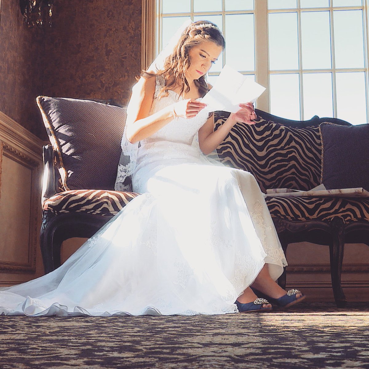 TagVisualMedia's tweet image. It’s #weddingwednesday! This still image from a few months ago is just too good to not share. We lover this moment so much! #philadelphiawedding #njwedding #pawedding #weddingvideo