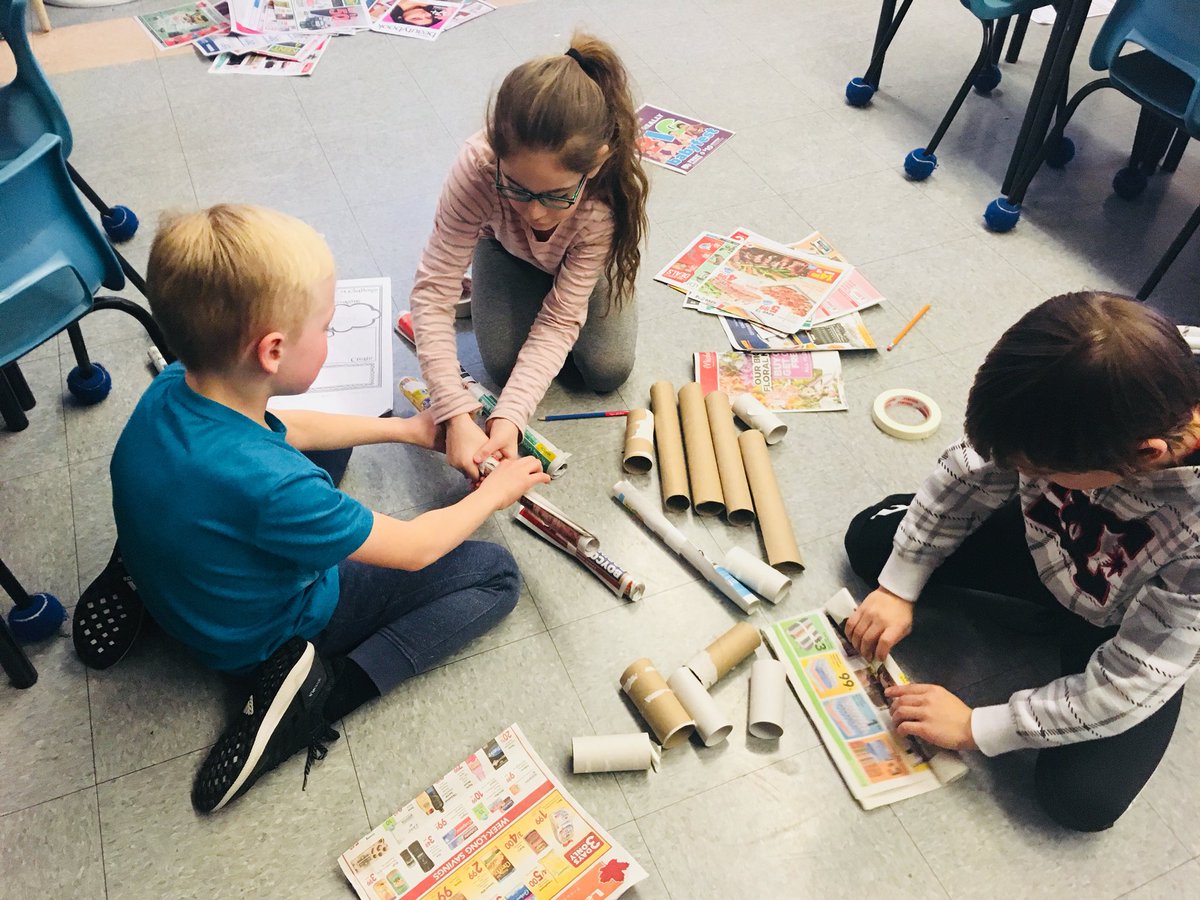 MQPGrade3's tweet image. Build Day! #scienceisfun #strongstructures #workingtogether 
@MQPSchool