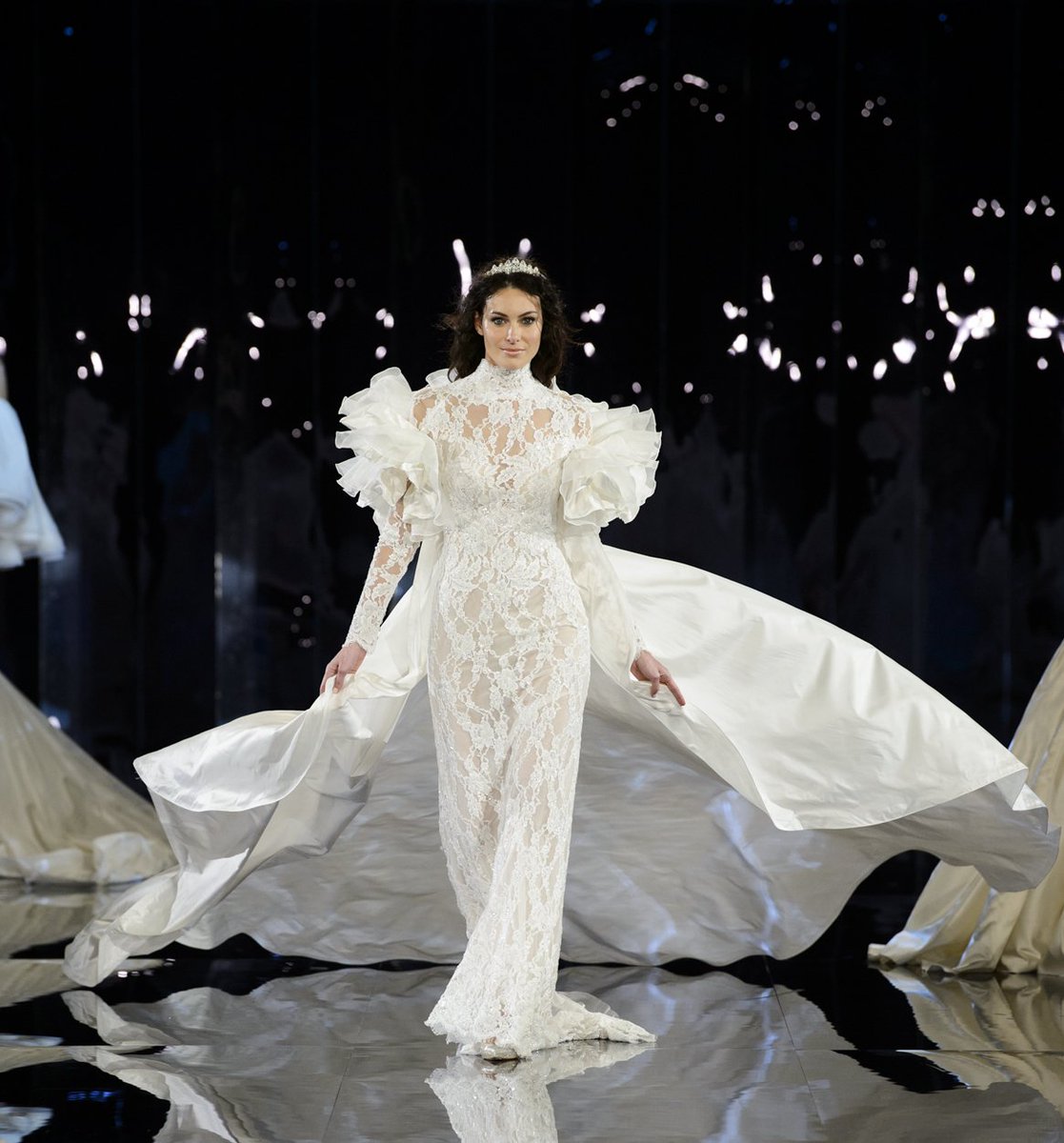 Mood anni '80 per la sposa 2019 <a href="/Nicolespose/">Nicolemilano</a>