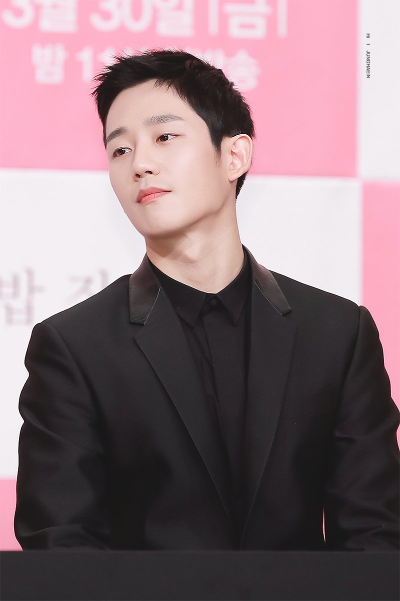 Jhaein41's tweet photo. 180328 밥 잘 사주는 예쁜 누나 제작발표회 
#정해인 #Junghaein @ActorHaein 

어제도 오늘도 내일도 멋있는 사람ㅠ-ㅠ
📎https://t.co/sM0IBfGn9v
📎https://t.co/IUz0Yn71h5 https://t.co/kNgZhOuUgN