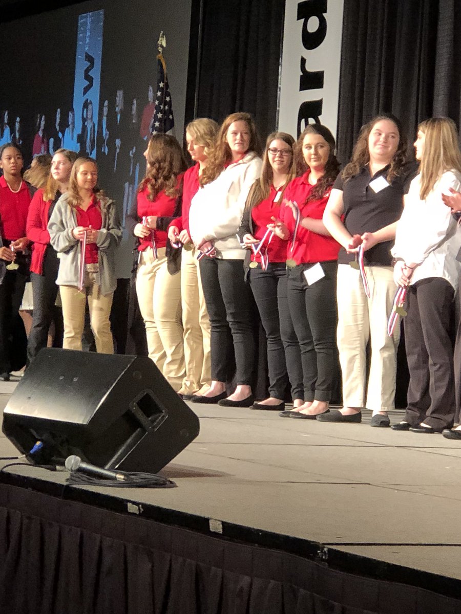 Great job competing this year Kaitlyn and Megan!