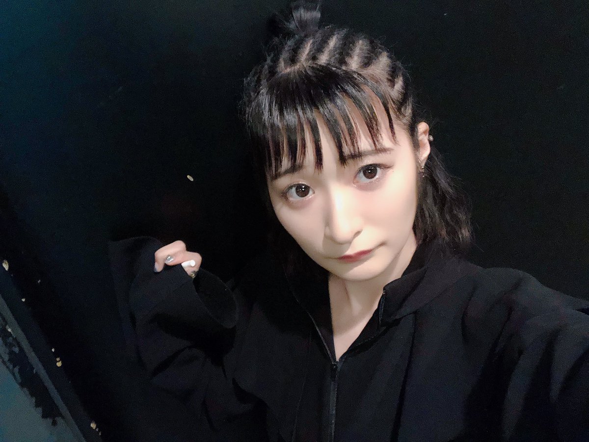 リンリン 今日発売の Paint It Black オリコンデイリー1位ありがとうござます 4月1日は仙台に行くので楽しみだ ずんだシェイクと牛タンで頭がいっぱいです Bish逆参勤交代 リンリン 今日発売の Paint It Black オリコンデイリー1位ありがとうござます 4月1日は仙台に行くので楽しみだ ずんだシェイクと牛タンで頭がいっぱいです Bish逆参勤交代