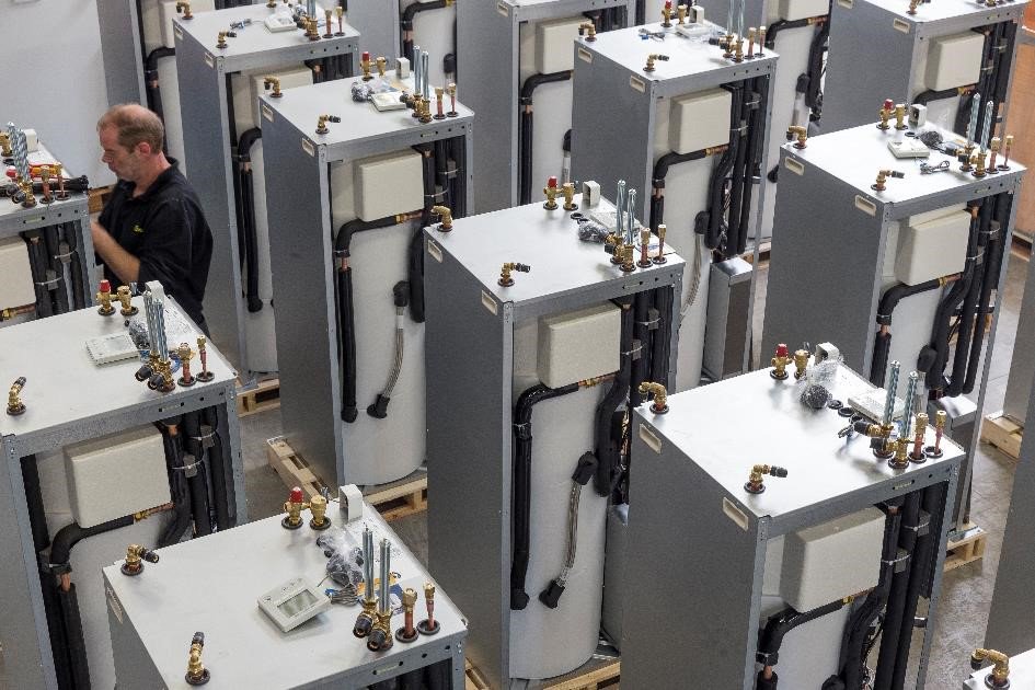 Gasloos Wonen. MorgenWonen produceert al 4 jaar uitsluitend woningen zonder gasaansluiting. Energienotanul of nul-op-de-meter. MorgenWonen de nieuwe bouwstandaard. Van <a href="/VolkerWessels/">VolkerWessels</a>.