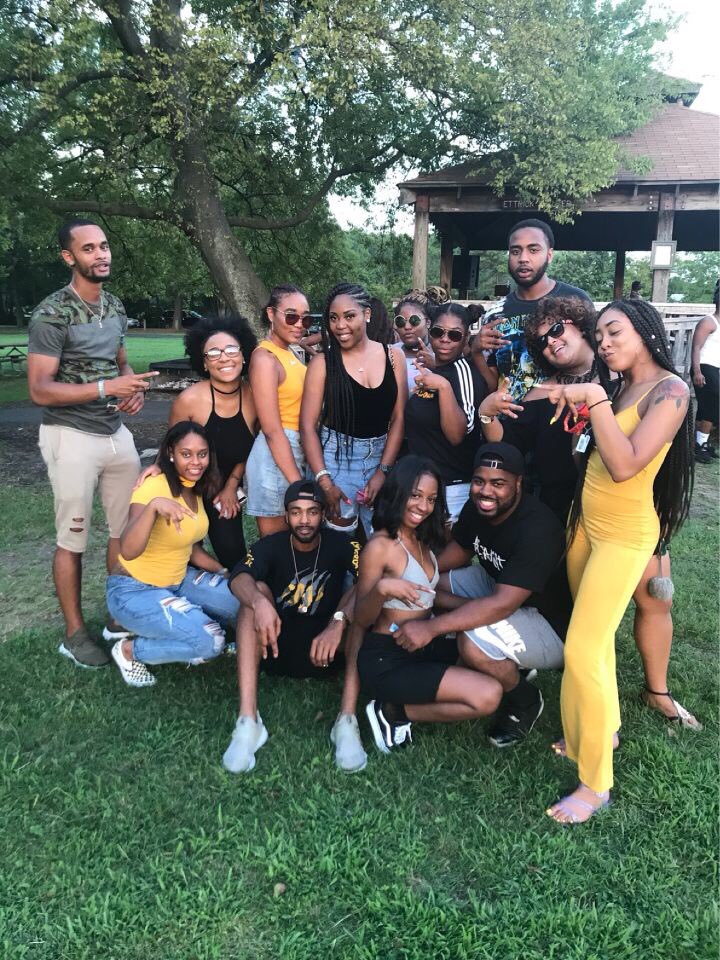 PREP2314's tweet photo. It’s officially PREP TUESDAY 🗣🗣 #AOOOO 💛🤞🏾 https://t.co/l2Wei6RnGw