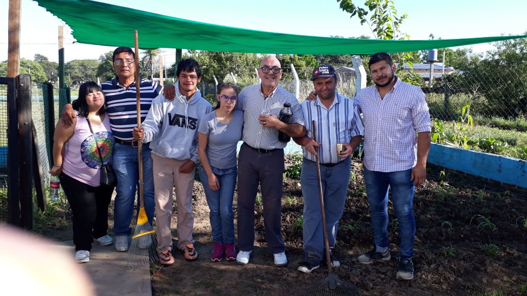IPRODICH's tweet photo. ♿ Finalizó exitosamente la #CapacitaciónLaboral de #PersonasConDiscapacidad que impulsamos en #ColoniaBenítez
👨🌾Dimos por culminado el #ProgramaPromover que ejecutamos en la Municipalidad de Colonia Benítez, donde más de 6 #ChaqueñosConDiscapacidad realizaron... https://t.co/8lExLOsntO